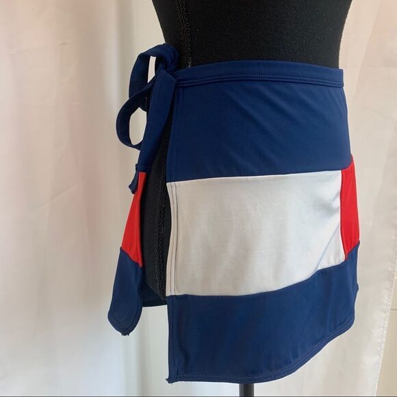 𝅺TOMMY Hilfiger Beach wrap skirt Sz M summer resort - Picture 1 of 7